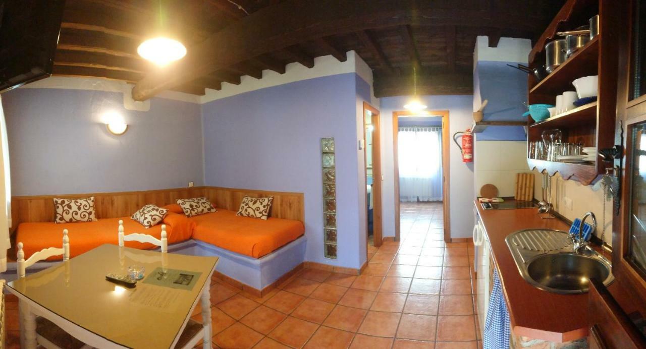 El Canchal De La Gallina - Parking Gratis - Jacuzzi En Privado - Cafeteria - Desayunos - Piscina De Agua Caliente A Partir Del 12 De Abril 2025 Hervas Bagian luar foto