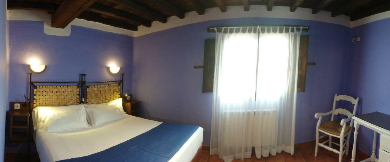 El Canchal De La Gallina - Parking Gratis - Jacuzzi En Privado - Cafeteria - Desayunos - Piscina De Agua Caliente A Partir Del 12 De Abril 2025 Hervas Bagian luar foto